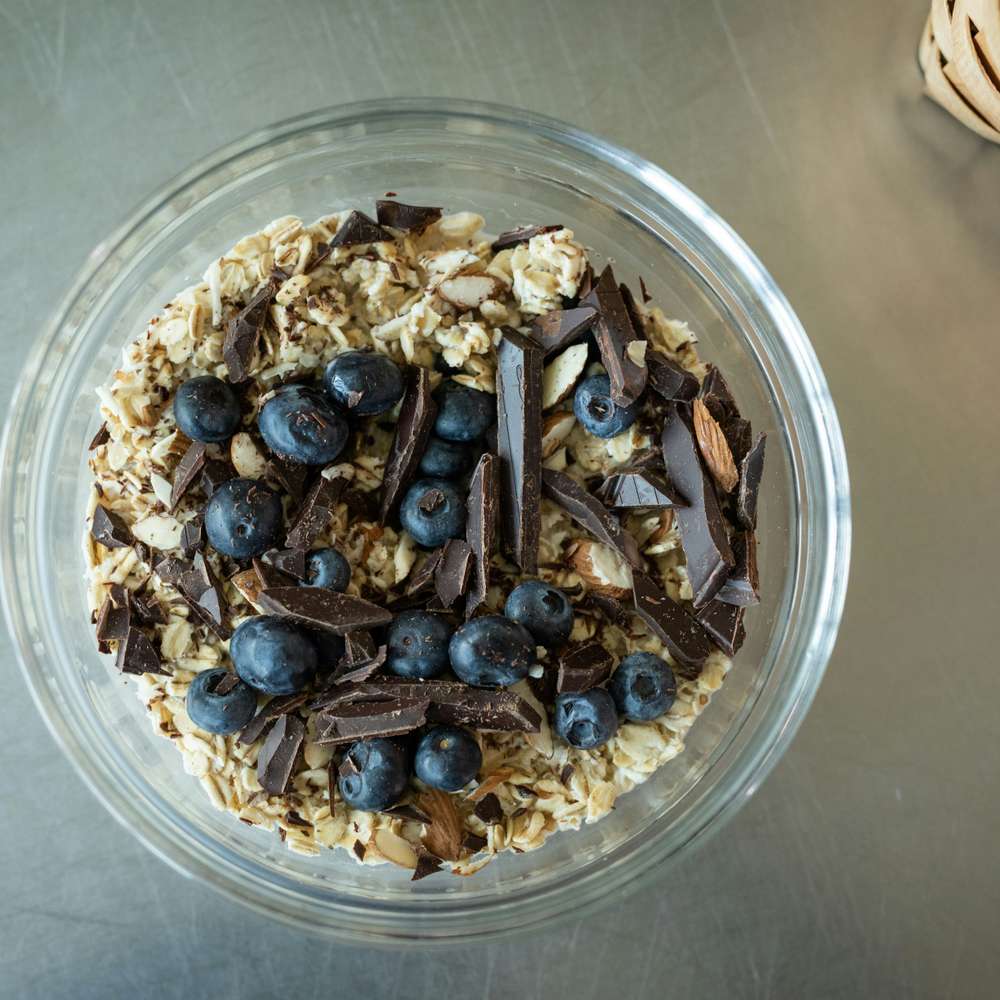 Blueberry Dark Chocolate Overnight Oats