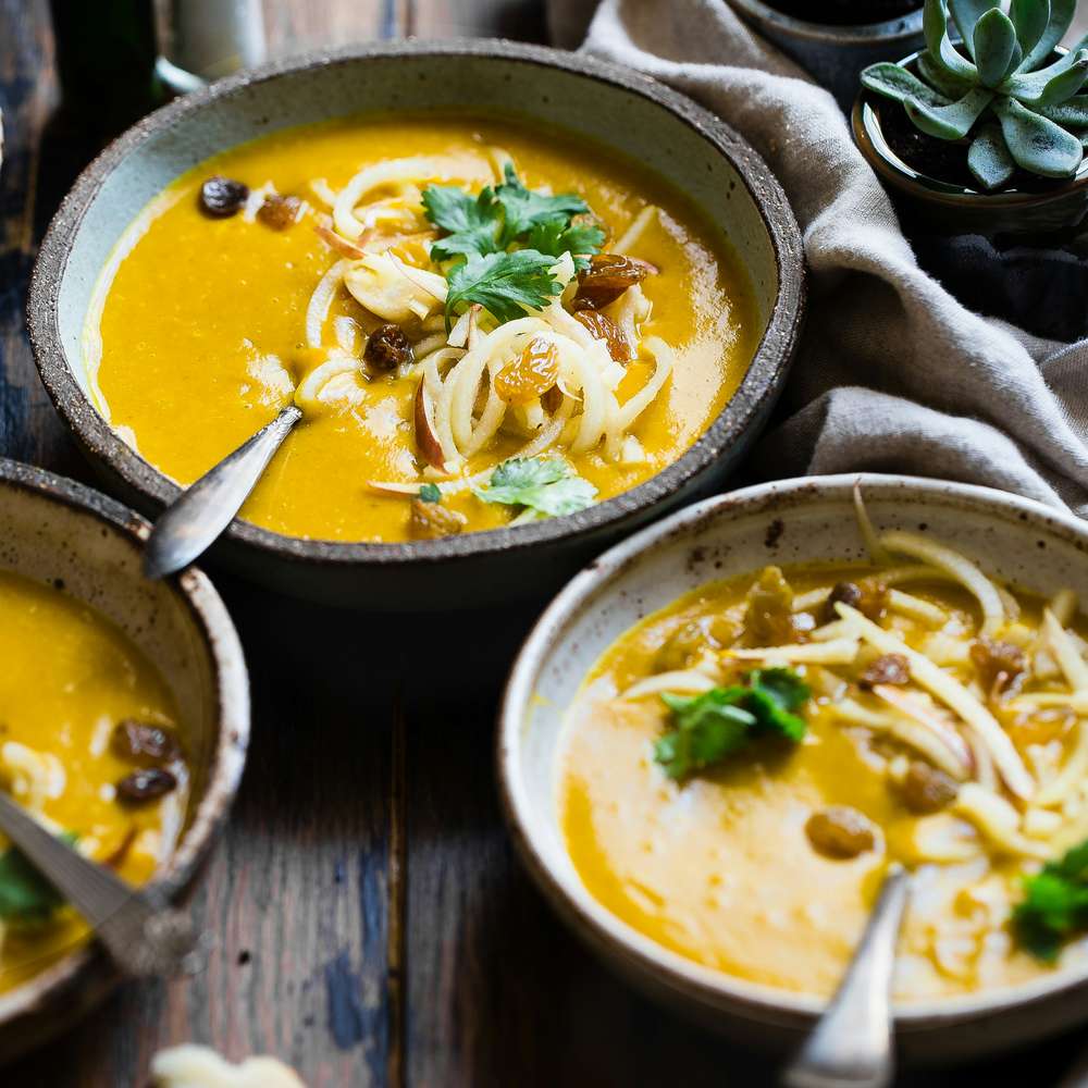 Curried Carrot & Coconut Soup with Spiralized Apple & Raisins