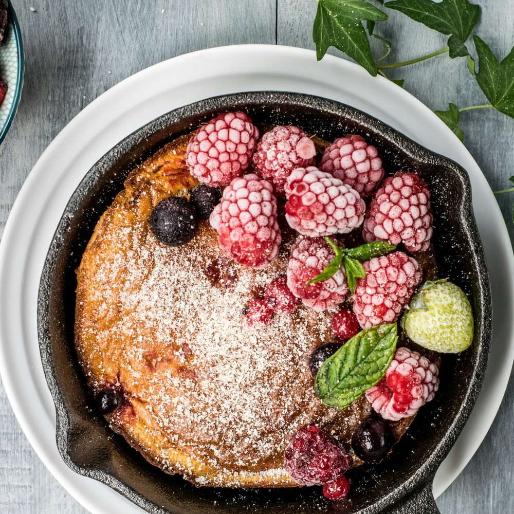 Dutch Baby Pancake with Frozen Berries