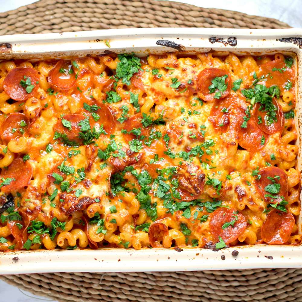 Pepperoni Pizza Pasta Bake