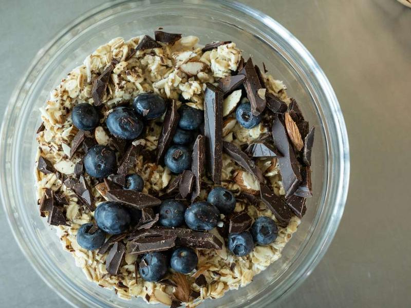 Blueberry Dark Chocolate Overnight Oats