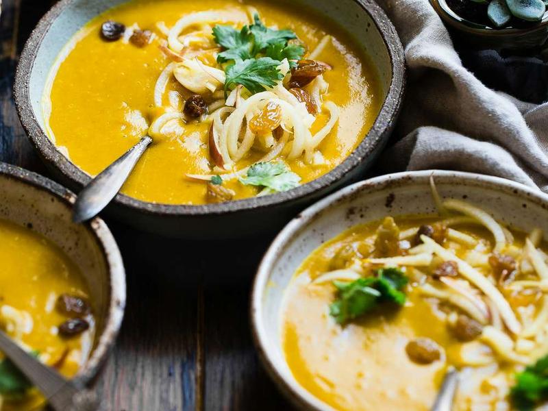 Curried Carrot & Coconut Soup with Spiralized Apple & Raisins