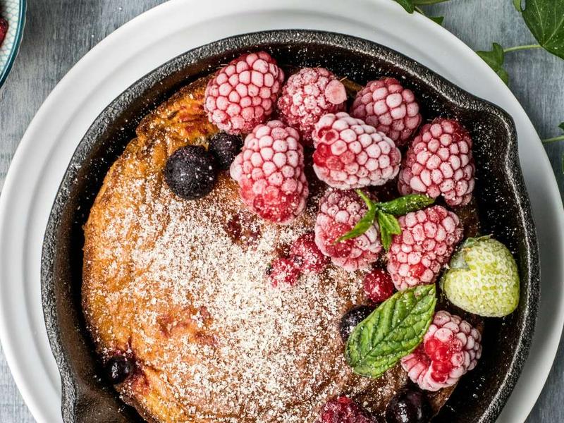 Dutch Baby Pancake with Frozen Berries