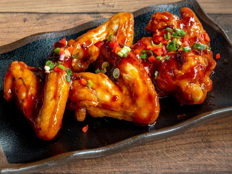 Korean Spicy Chicken Wings (Yangnyeom)